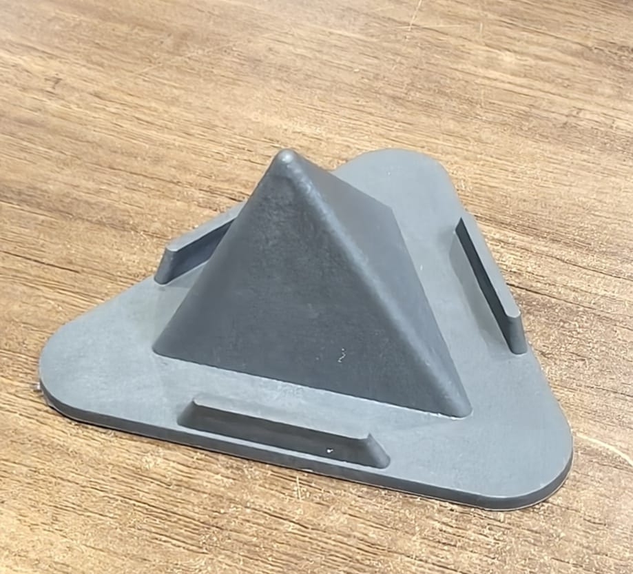 Pyramid Black Mobile Stand with 3 Different Inclined Angles Pyramid Black Mobile Stand with 3 Different Inclined Angles
